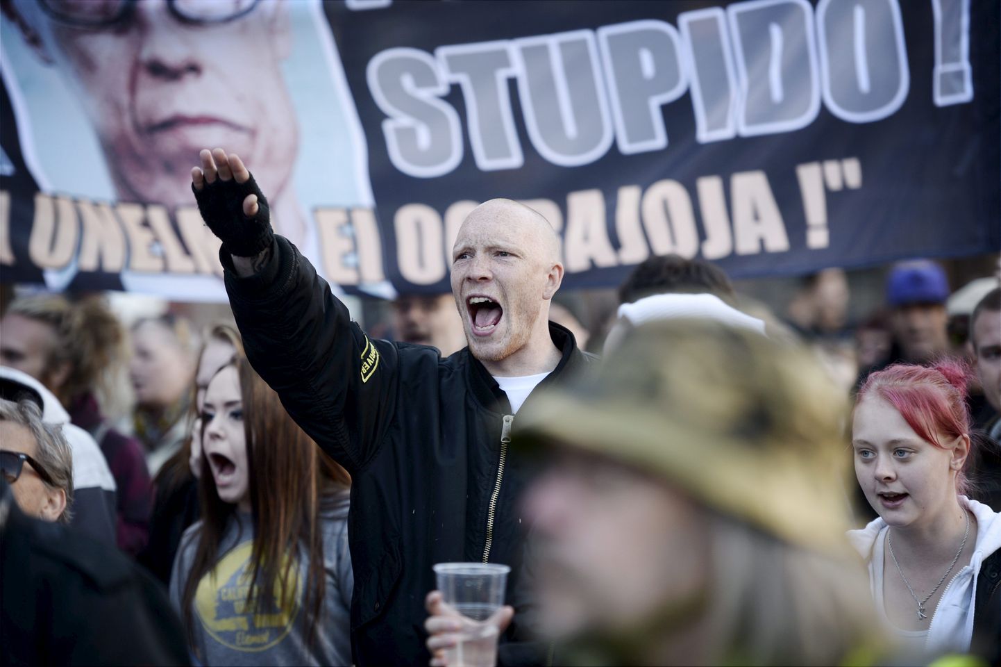 Migrandivastane protestija möödunud nädalavahetusel Soome pealinnas Helsingis meeleavaldusel.