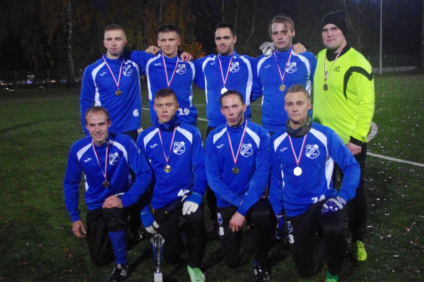 Triobeti aastalõputurniiril, kus mängisid Eesti jalgpalli meistrivõistluste teise liiga piirkondade 1.–8. koha omanikud, saavutasid Tõrva jalgpalliklubi mehed suurepärase neljanda koha.