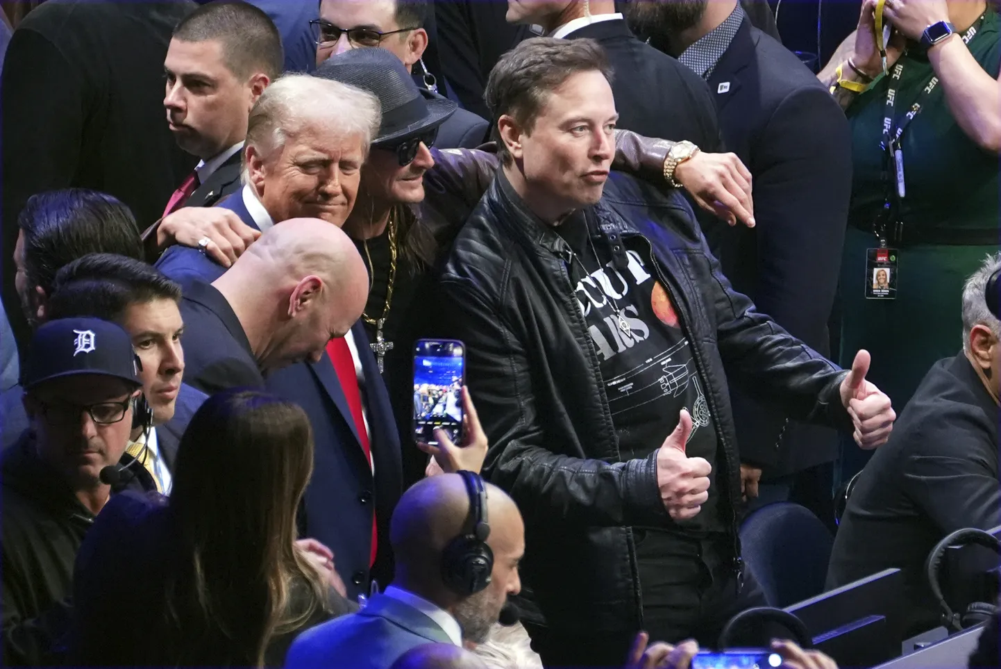 Īlons Masks ar Donaldu Trampu UFC pasākumā.