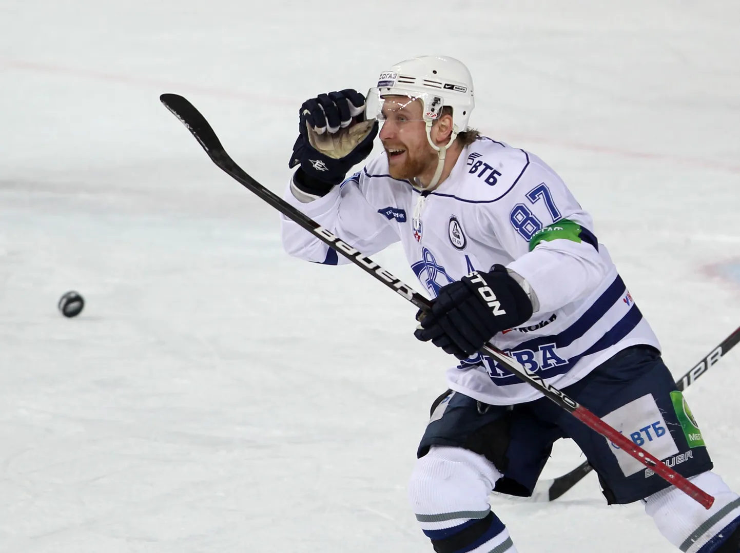 Leo Komarov.