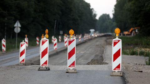 Rīgas pašvaldība cer ielu remontiem piesaistīt iespējami vairāk uzņēmēju