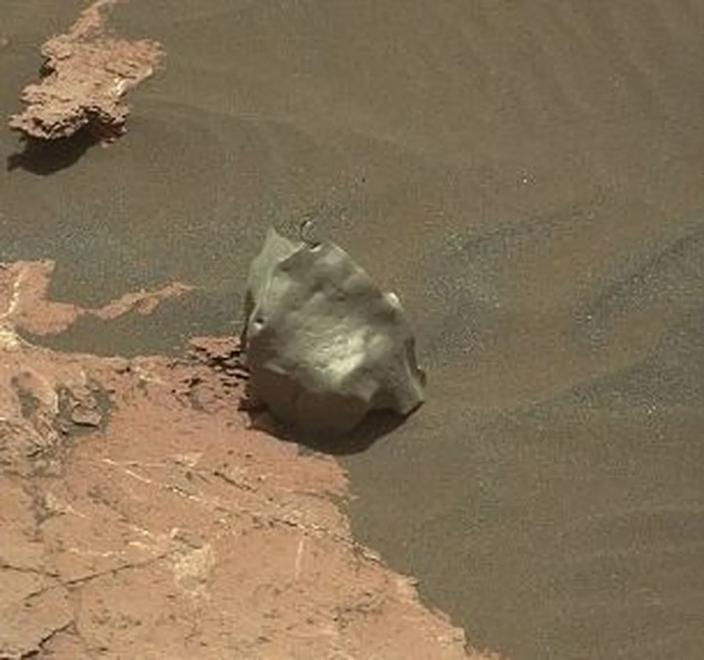 Curiosity leitud objekt Marsilt