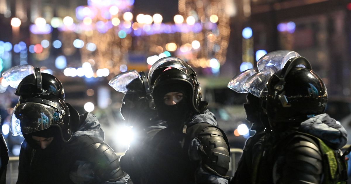 Venemaa tõstab Kremli alluvuses poolsõjaväelise politsei lahinguvalmidust