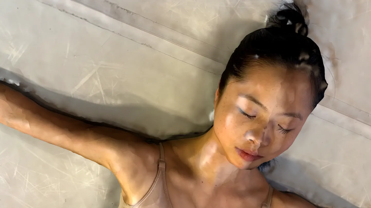 Yukiko Yanagi lavastuses «kriis.ID».