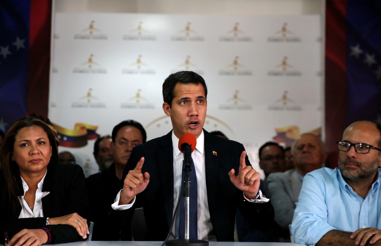 Venezuela opositsioonijuht Juan Guaidó teisipäeval Caracases pressikonverentsil.