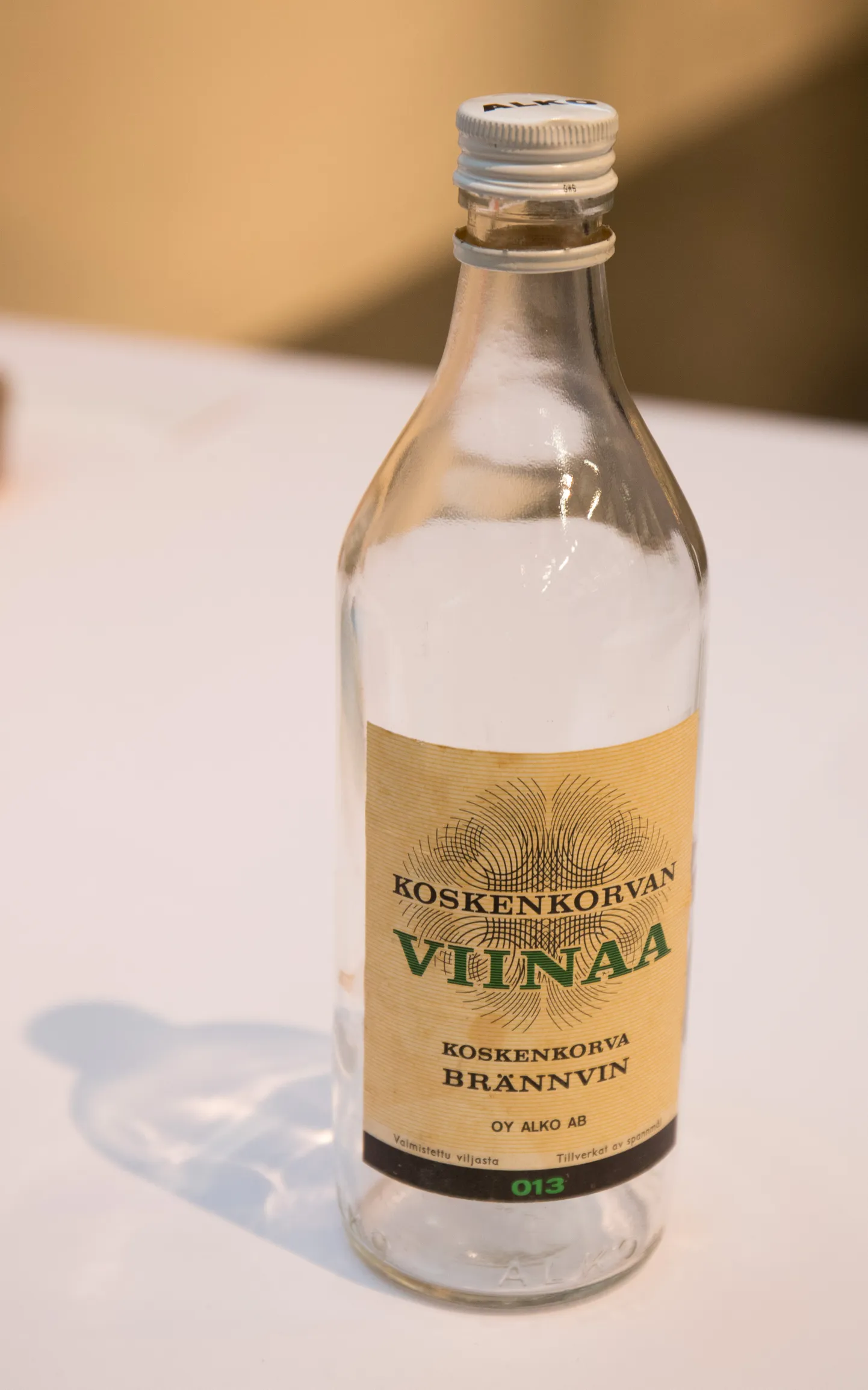 Koskenkorva viinapudel.