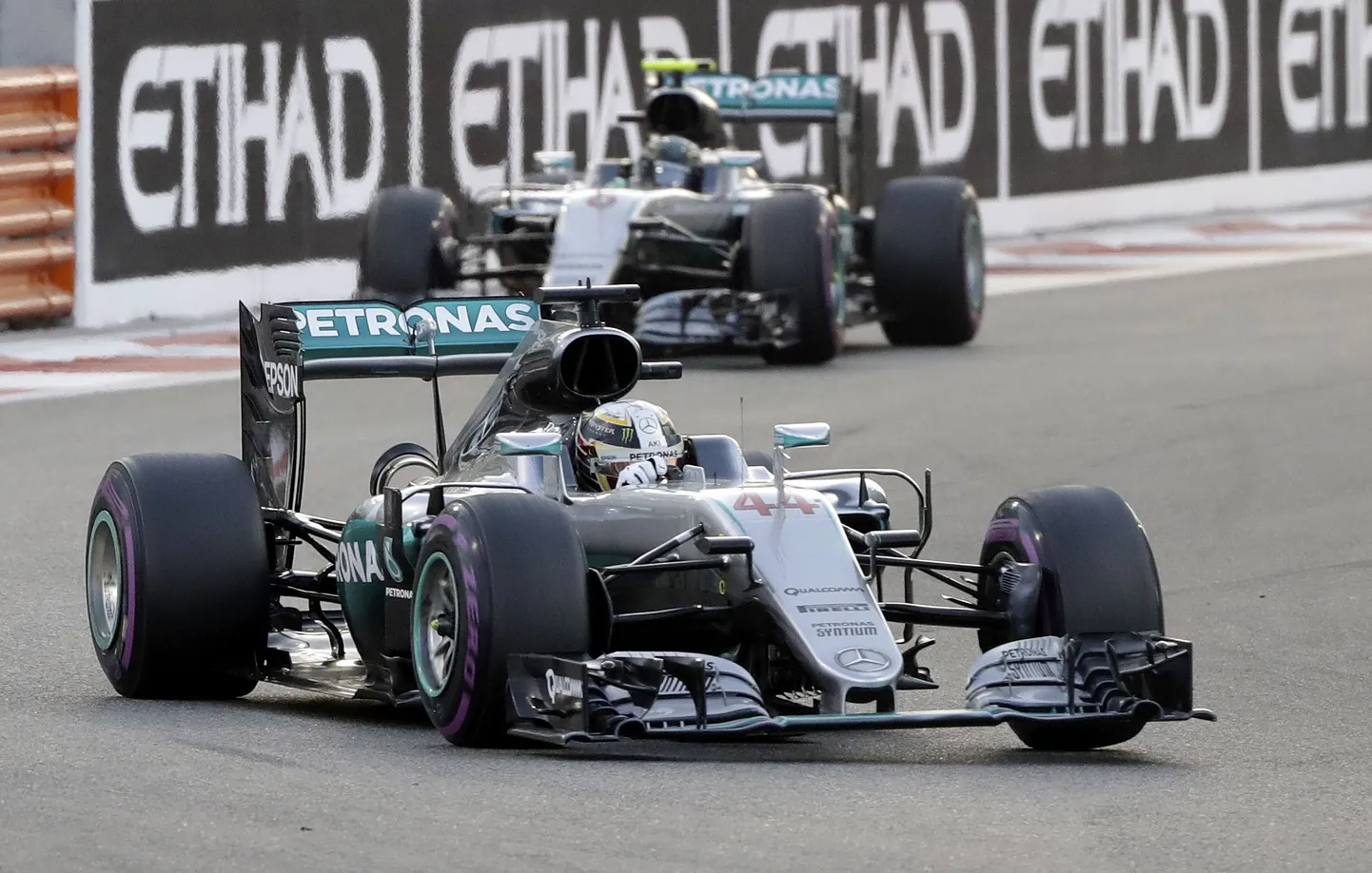 Mercedesed ees, teised järel. Kas uue hooaja reeglid muudavad viimaste aastate jõujooni?