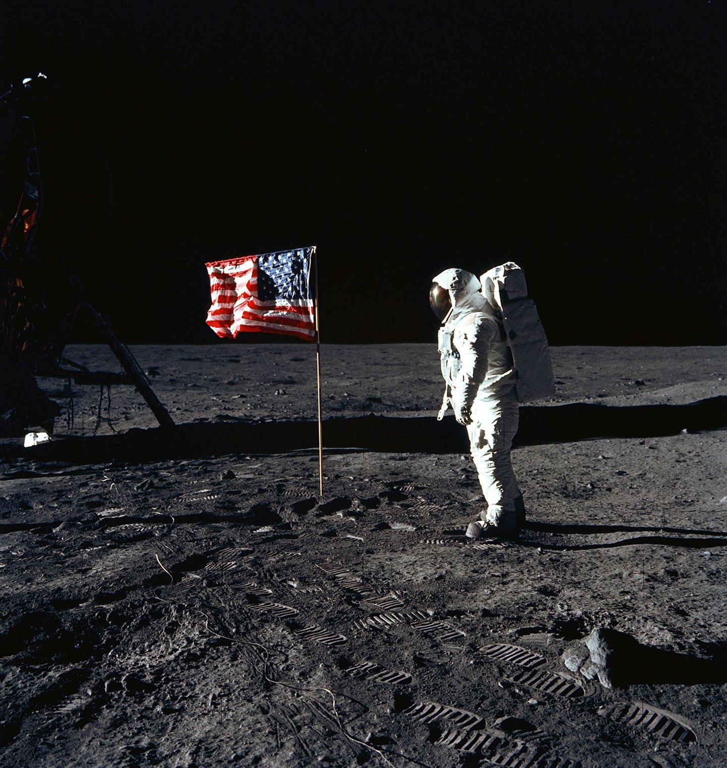 Neil Armstrong tegi Kuul keelevääratuse