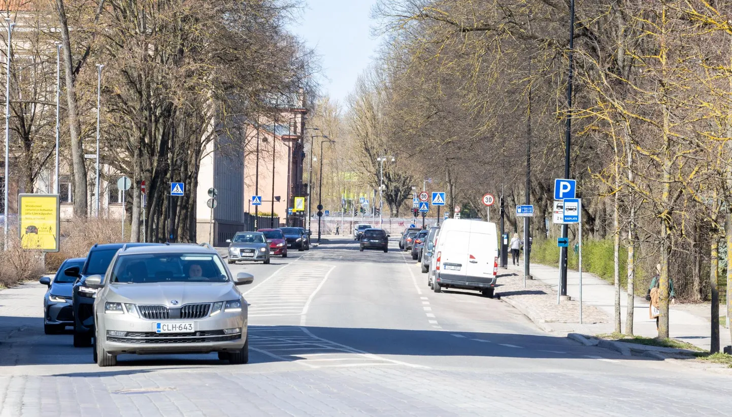 Vabaduse puiesteed ootab ees põhjalik ümberehitus. Tänavu tehakse töid Raekoja platsist Laia tänava ristmikuni.