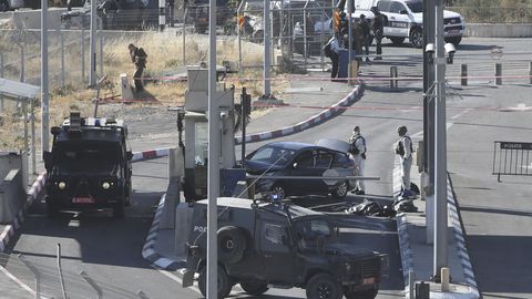 Iisraeli politsei lasi Läänekalda kontrollpunktis maha palestiinlase