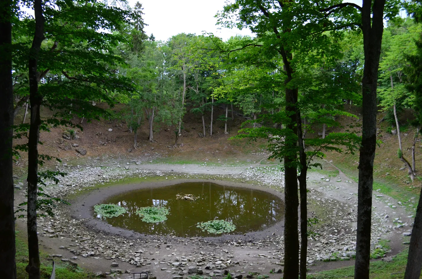 Кратер Каали.