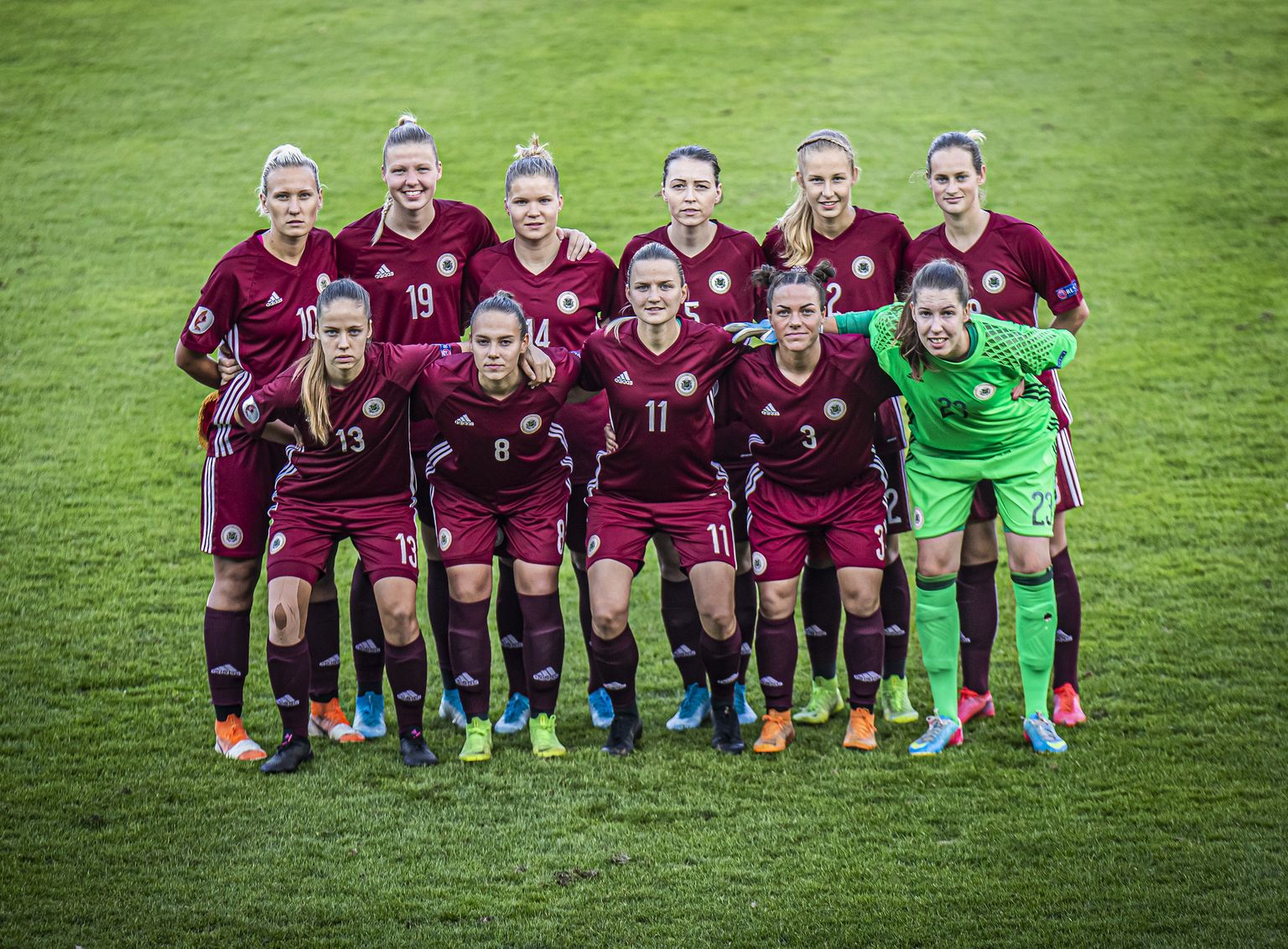 Latvijas sieviešu futbola izlases spēlētājas