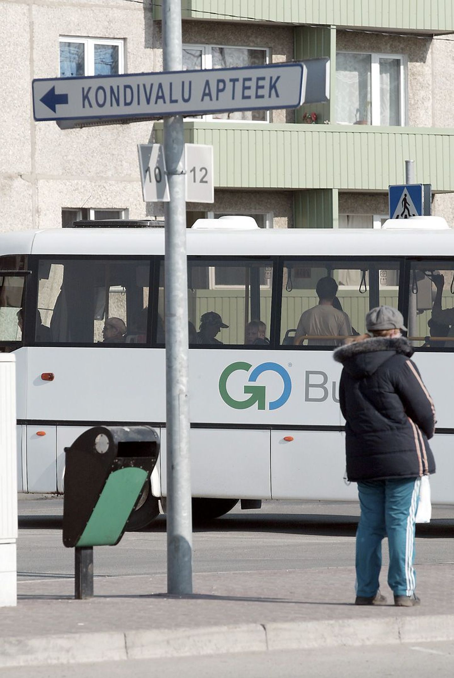 Kui Go Busiga saab Rutjalt Rakveresse 1,95 euroga, siis Rakverest Rutjale  sõit maksab 2,20 eurot.