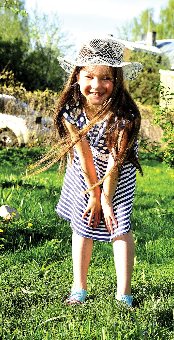 Katta nipellarning fotosurati