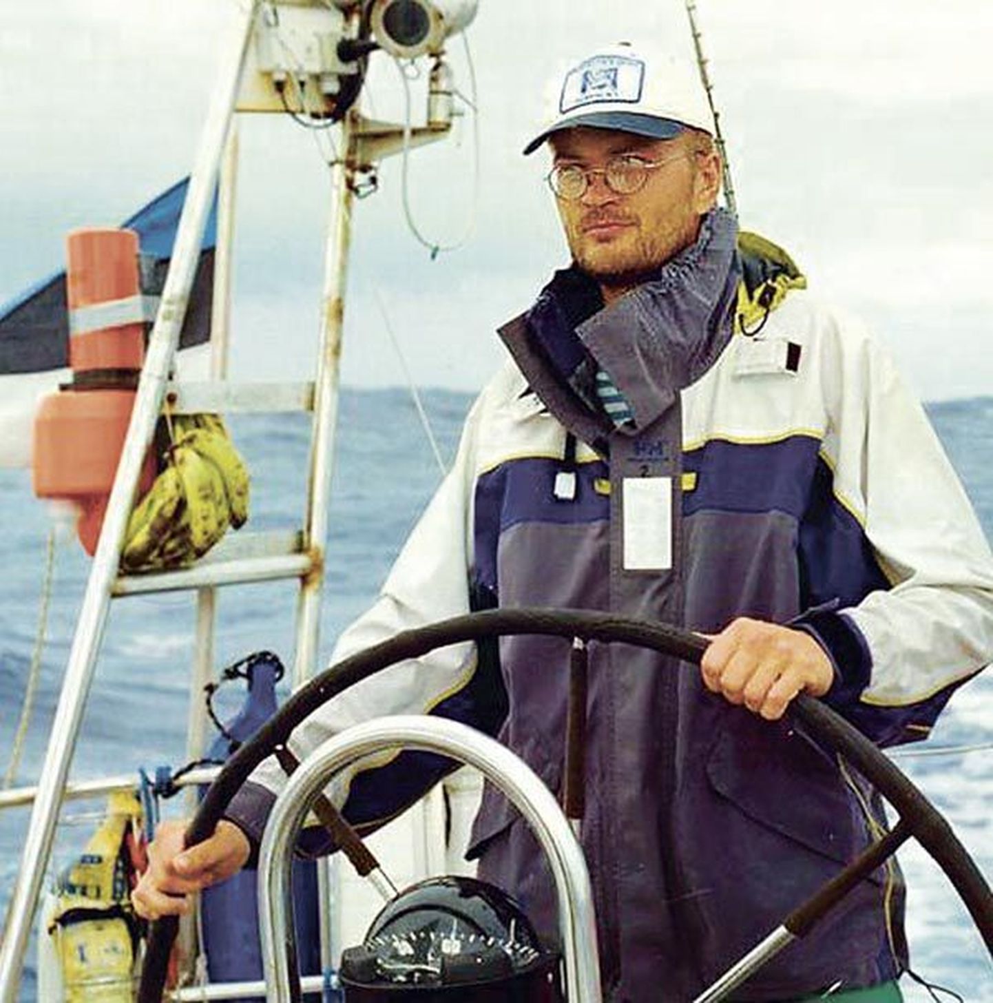 Eesti kõige väiksema avamerejahi kapten Janno Simm sai viis aastat tagasi India ja Atlandi ookeanil juhtida Eesti ümbermaailmapurjekat Lennuk.
