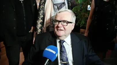 Edgar Savisaar eilsel valimispeol. Kuvatõmmis.