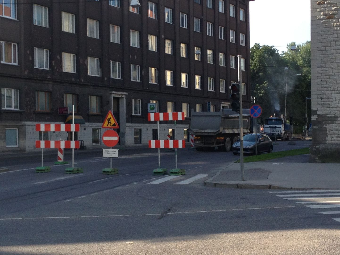 Pronksi ja Gonsiori tänava ristmik on 2. augustini suletud.