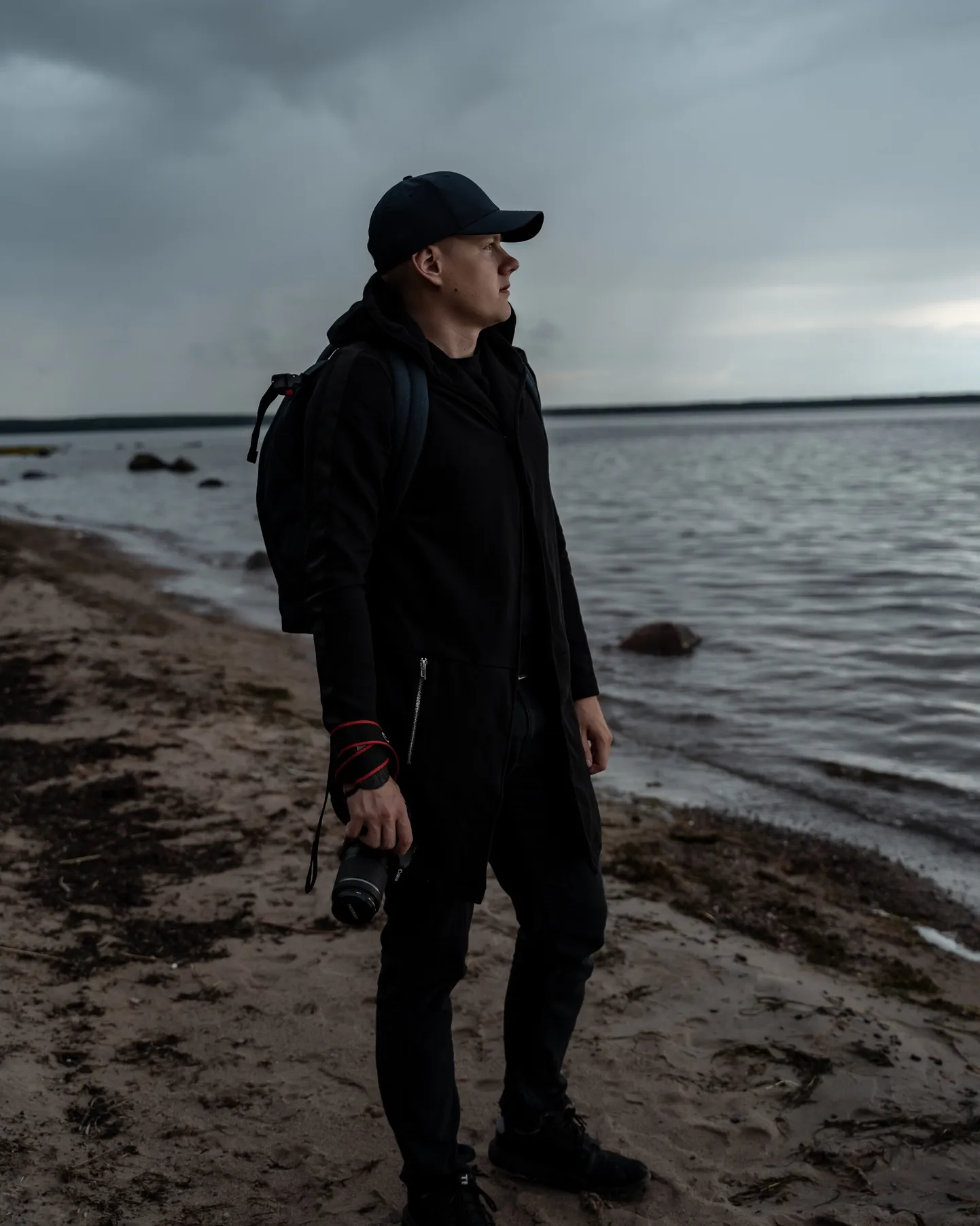Olari Pilnik hakkas Vikipeediale kaastööd tegema 2022. aastal, mil asus Tartu kõrgemas kunstikoolis Pallas fotograafiat õppima.