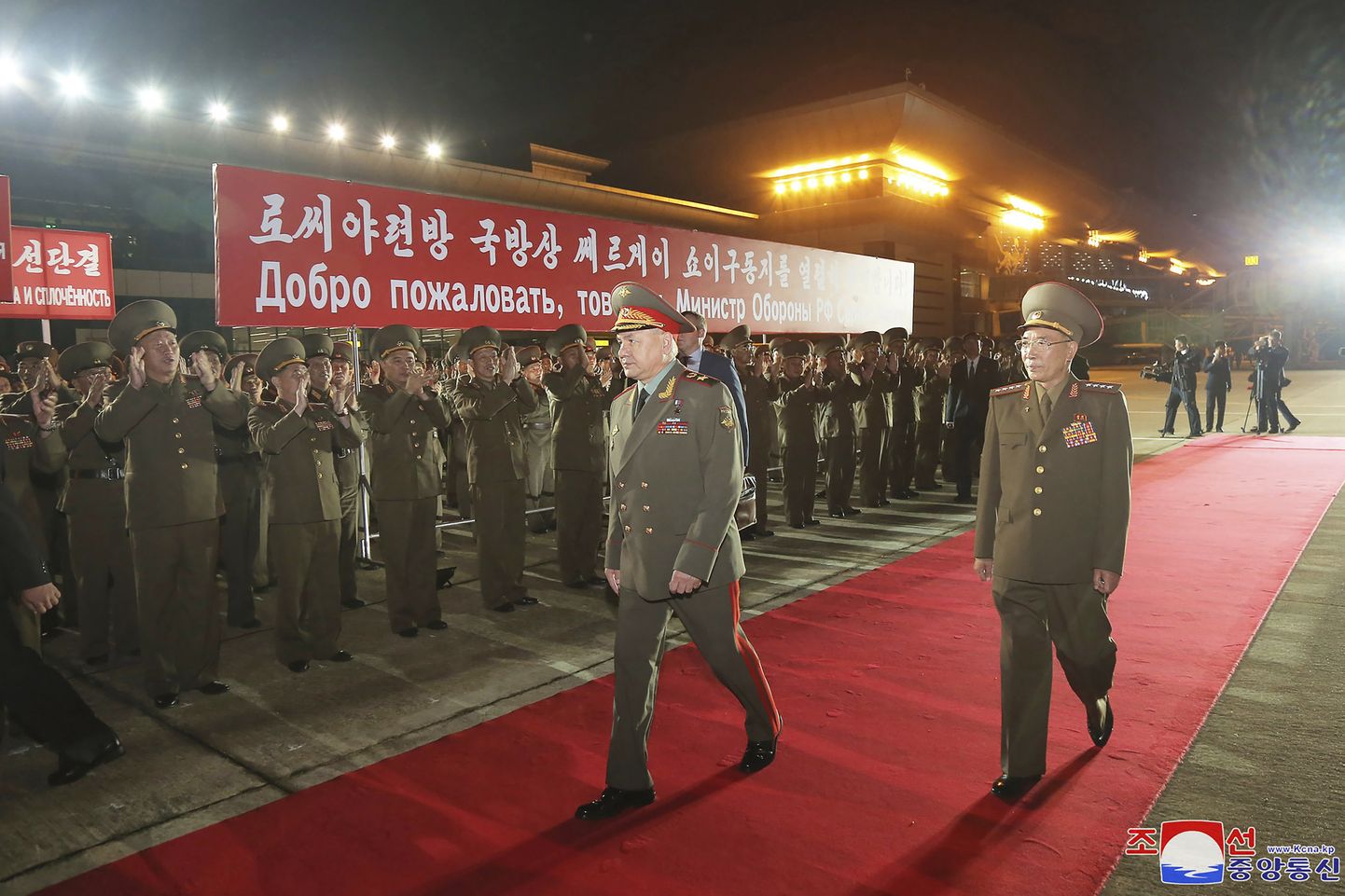 Krievijas aizsardzības ministra Sergeja Šoigu vizīte Ziemeļkorejā