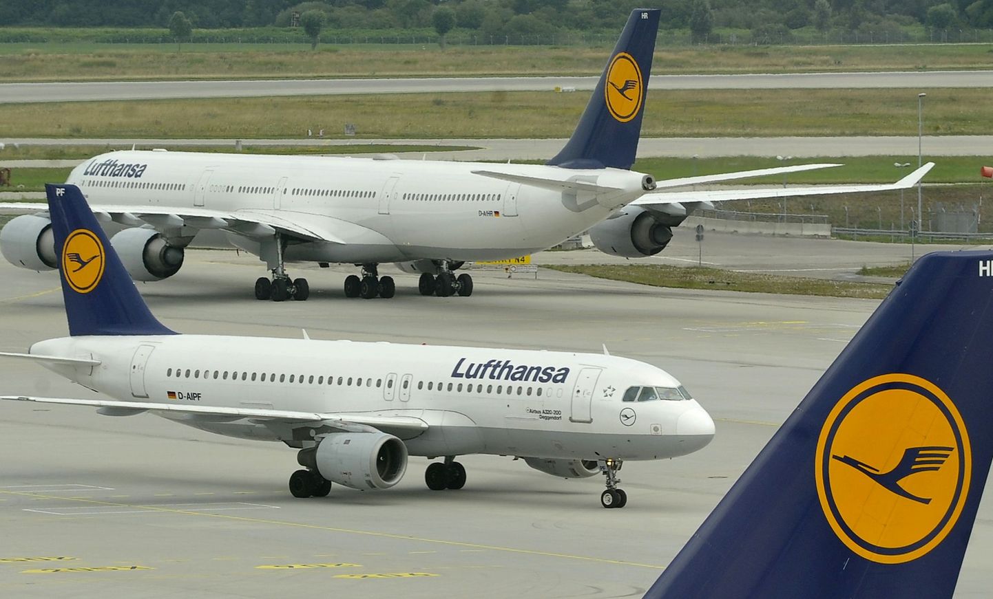 Lufthansa jõudis kokkuleppele teenindajate ametiühinguga, kuid peab ilmselt nüüd ristama piike pilootidega.