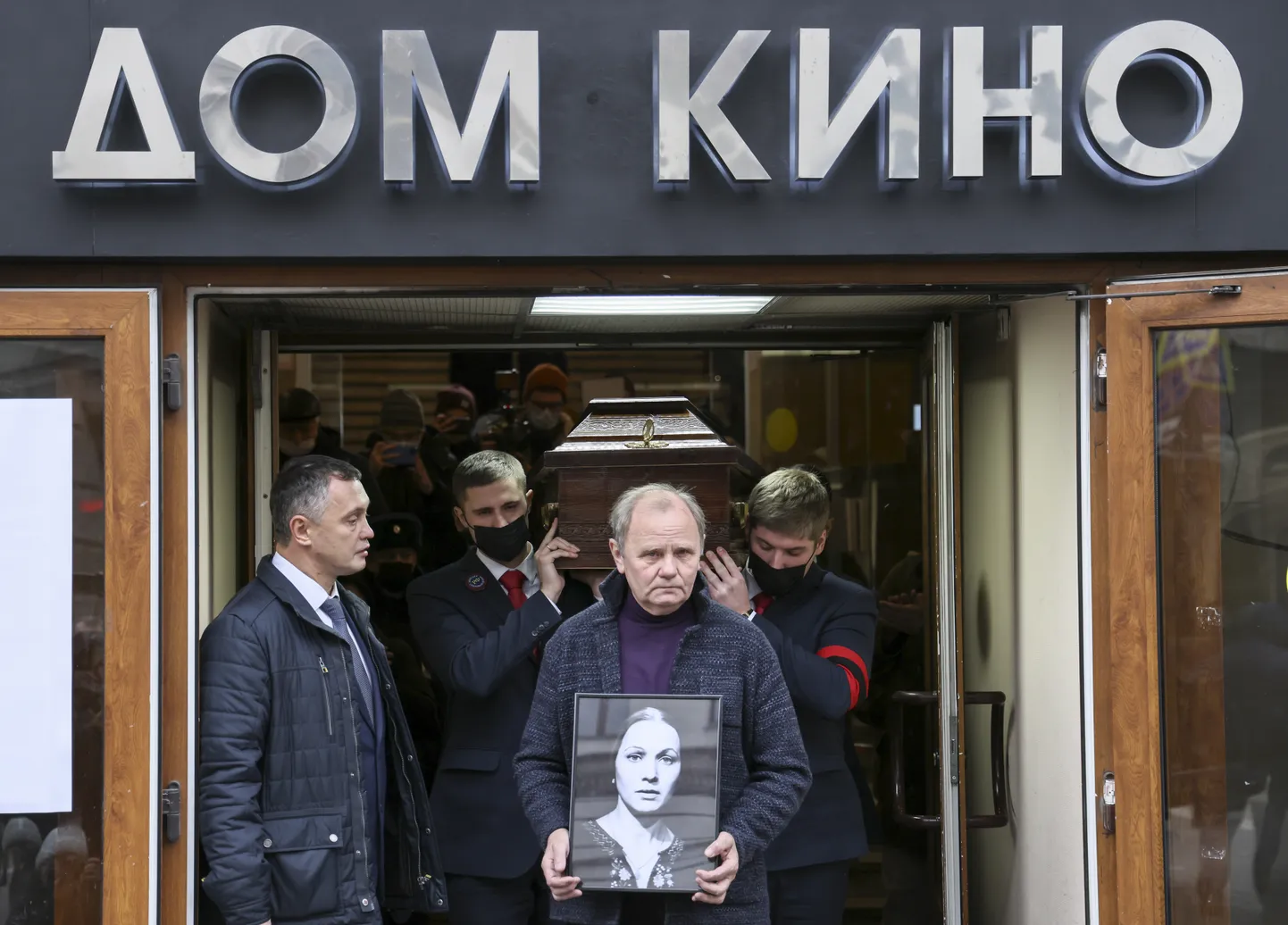 В Москве прощаются с Ниной Руслановой