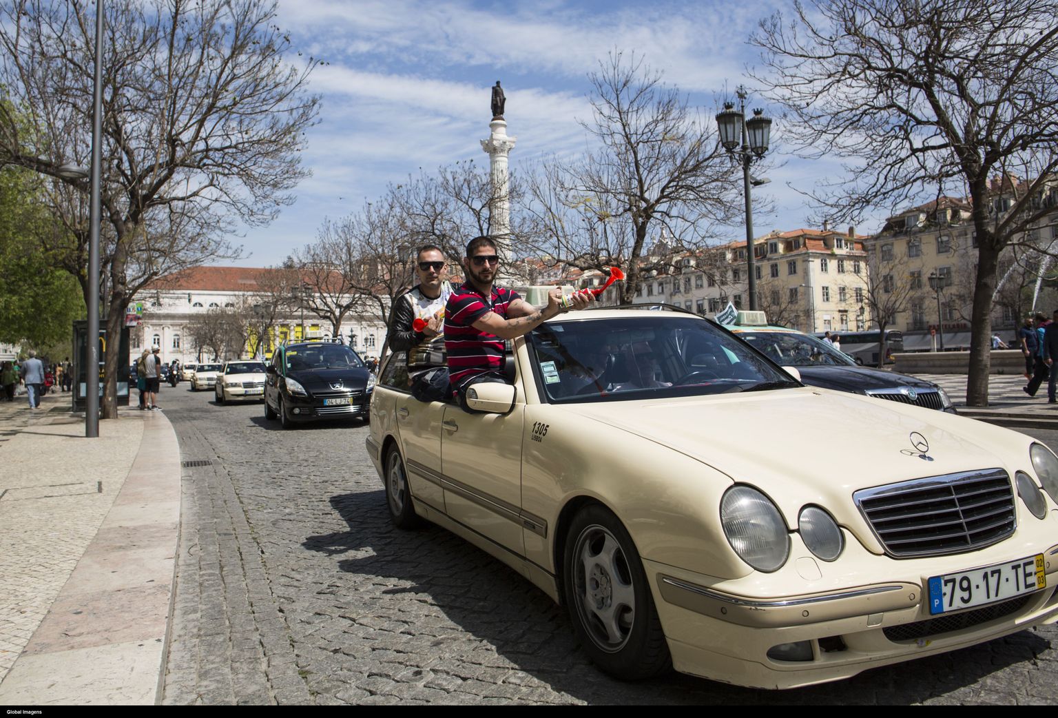 Kreeklasi poputatakse, aga meile tehakse liiga – nõnda arvavad Lissaboni linna taksojuhid.