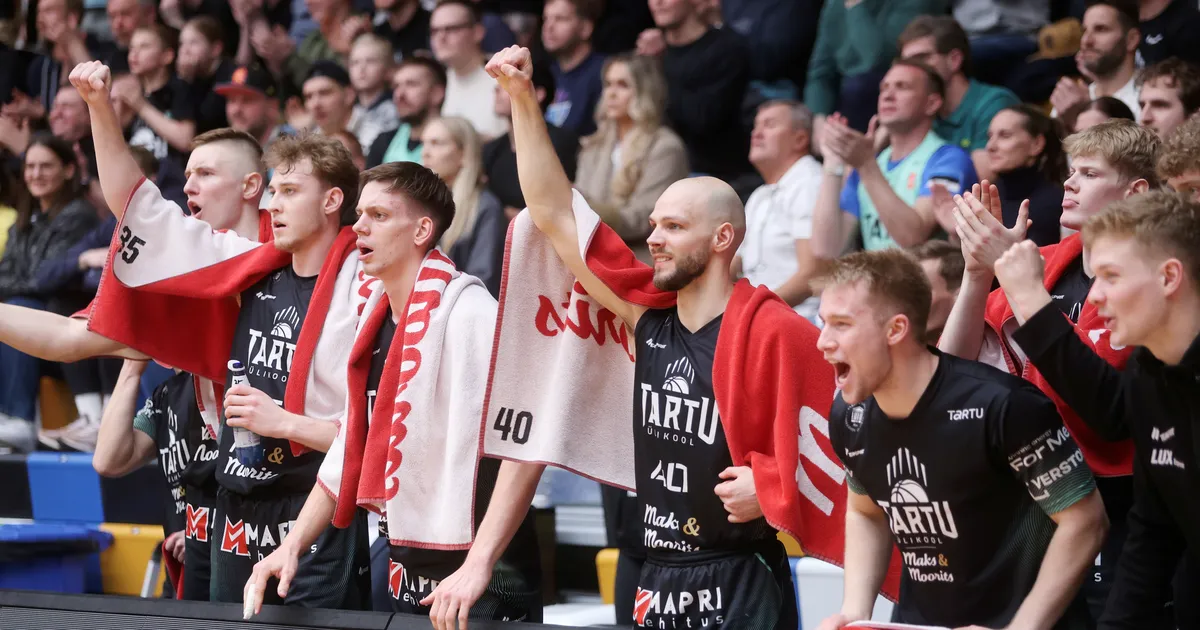 Eesti-Läti korvpalliliiga Eesti-sisene poolfinaalseeria algas Tartu Ülikool Maks & Mooritsa 98:85 võiduga BC Kalev/Cramo üle. Mäng oli hea, võitlus kõva ning võ