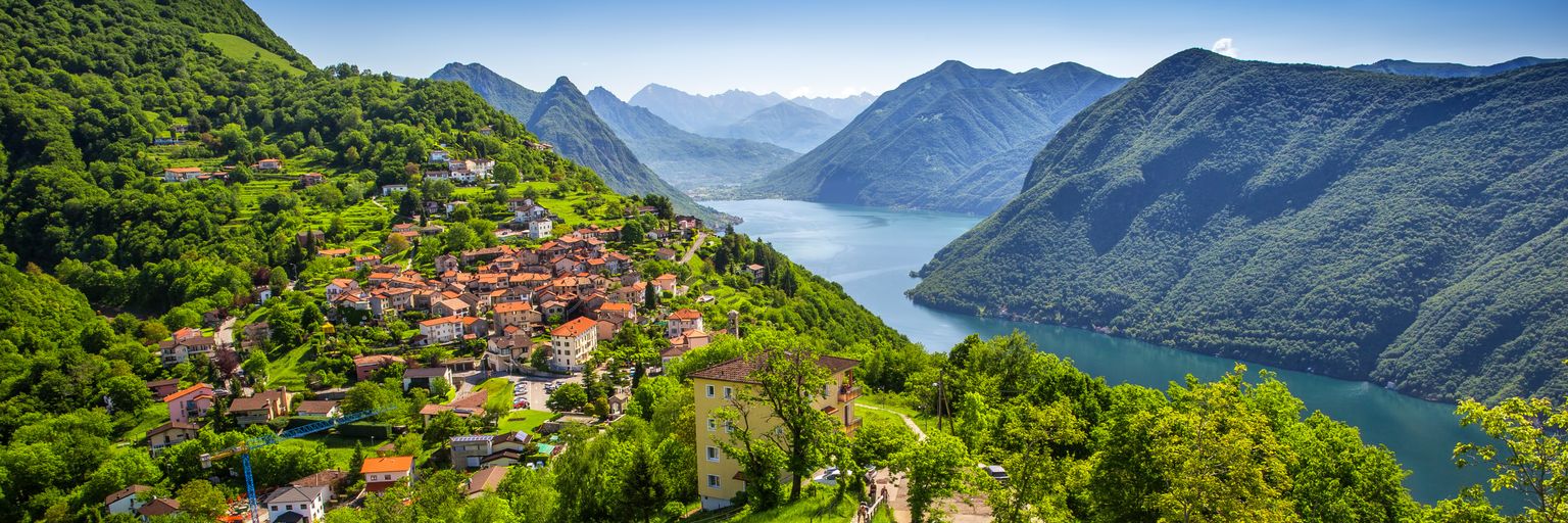 Kolm Šveitsi suurimat kullatootjat tegutsevad Ticino kantonis Lugano järve läheduses.