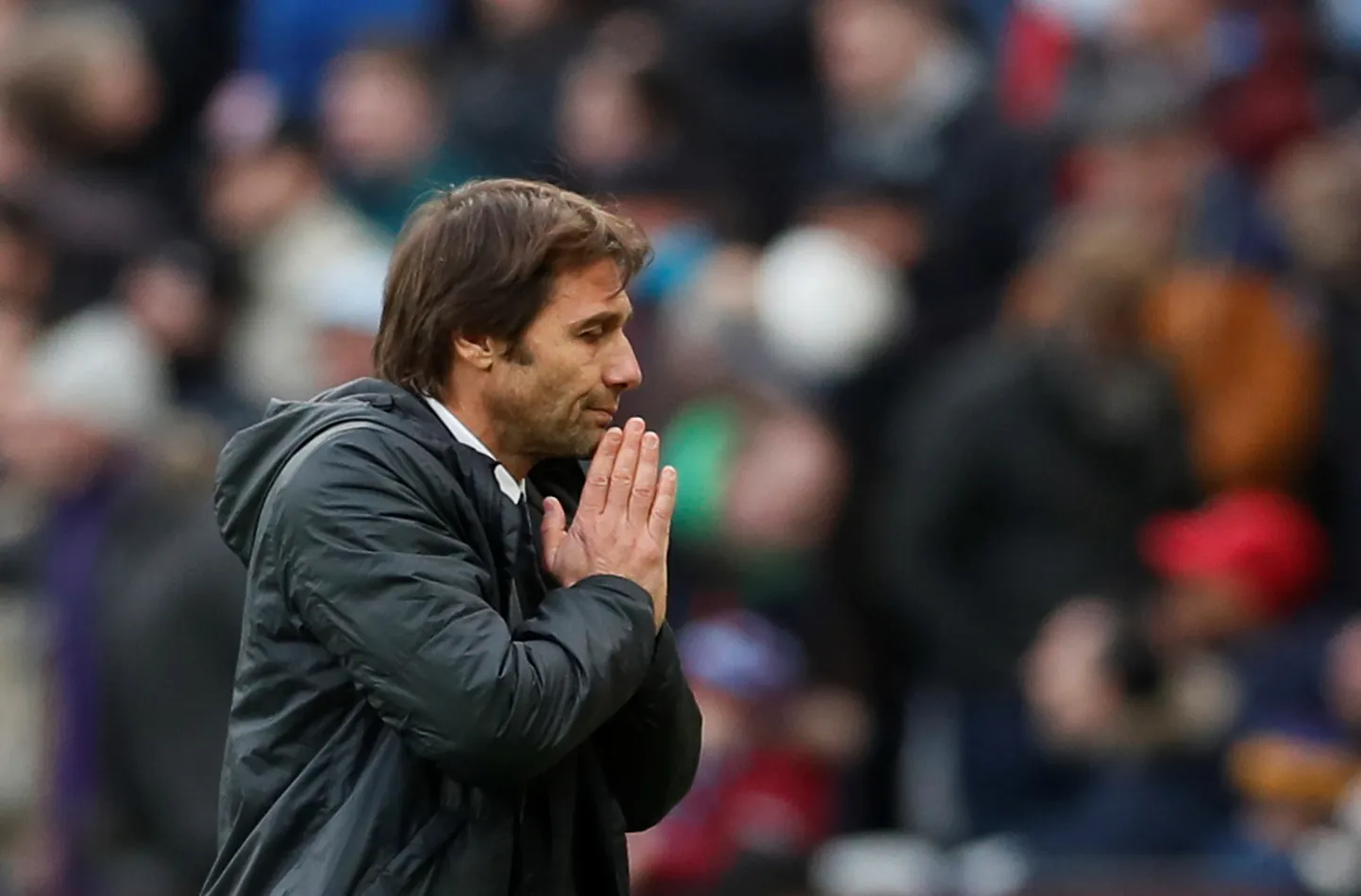 Londoni Chelsea peatreener Antonio Conte.