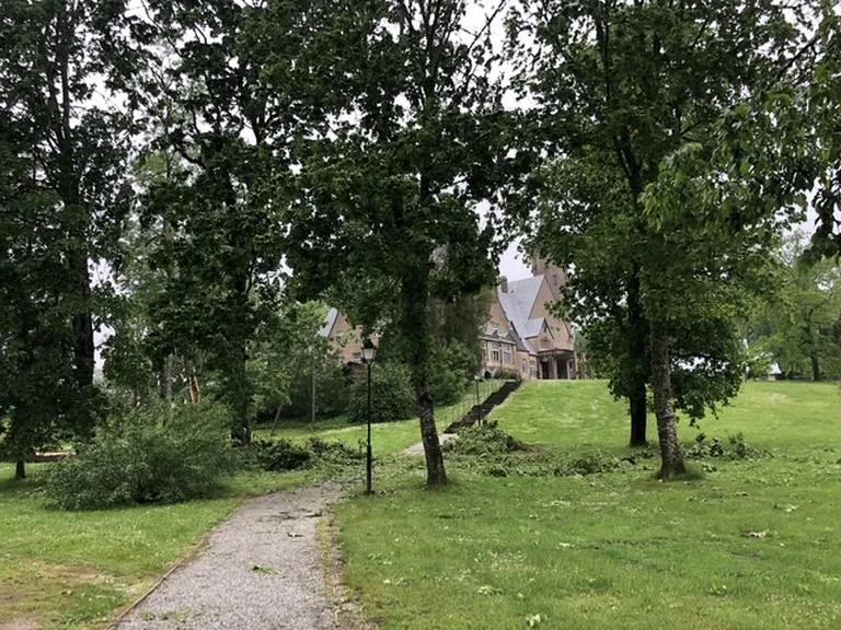 Tormikahjud Valgamaal Taagepera külas