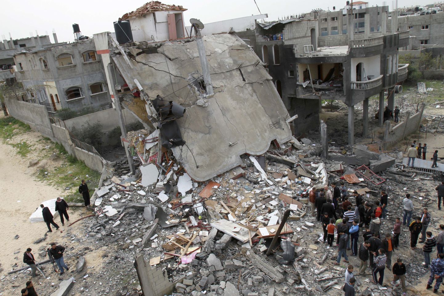 Maja rusud Jabaliyas, mida varem oli tabanud Iisraeli õhurünnak.