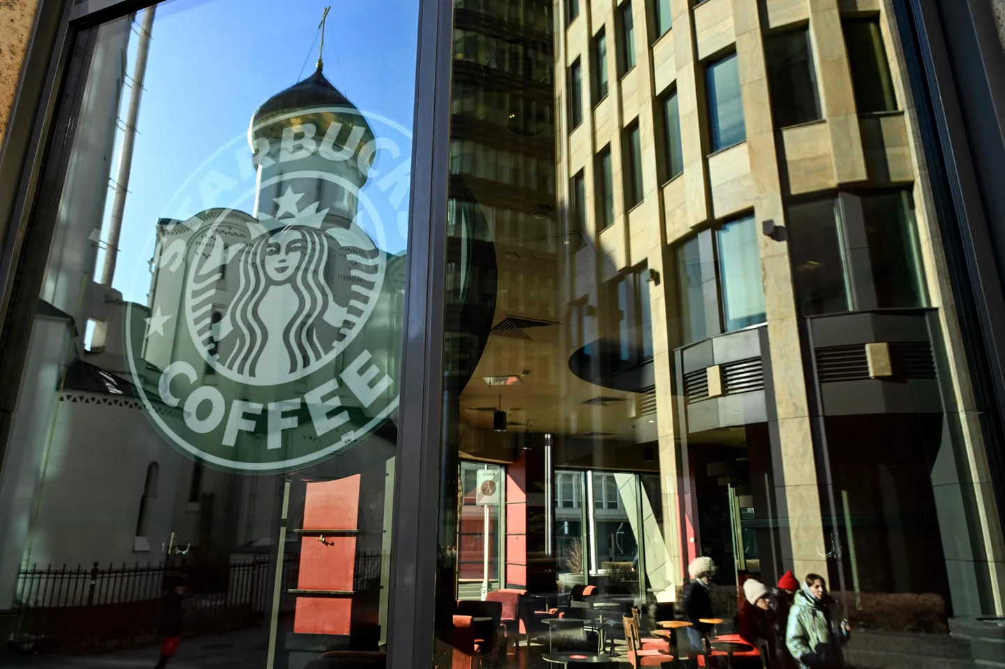 Starbucksi kohvik Venemaa pealinnas Moskvas. Foto on tehtud 10. märtsil 2022. Starbucks on nüüdseks Venemaalt lahkunud