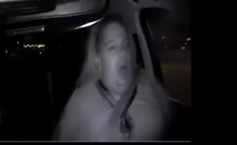 Kaader auto pardakaamera videost