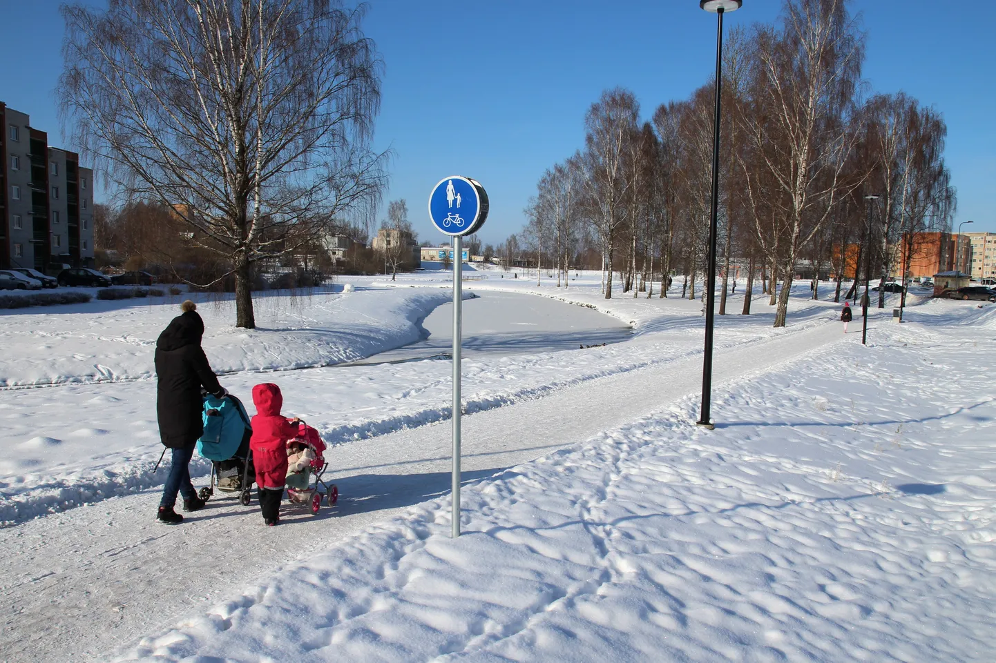 Võru linna läbiv kergliiklustee sai konkursil „Võro liina tego 2017" suurima tunnustuse.