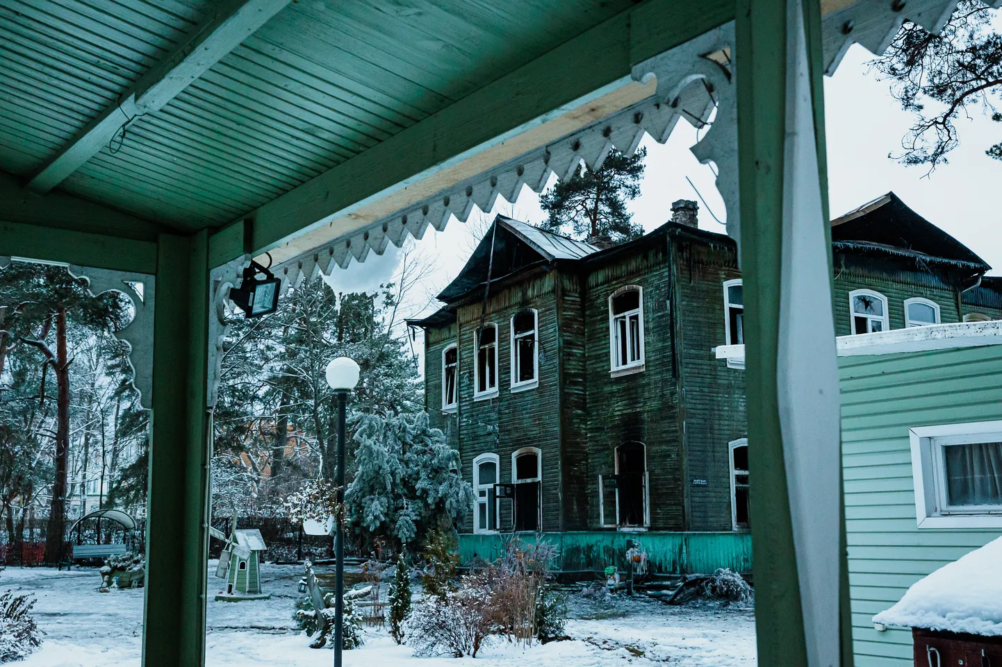 Горевший дом в Нарва-Йыэсуу.