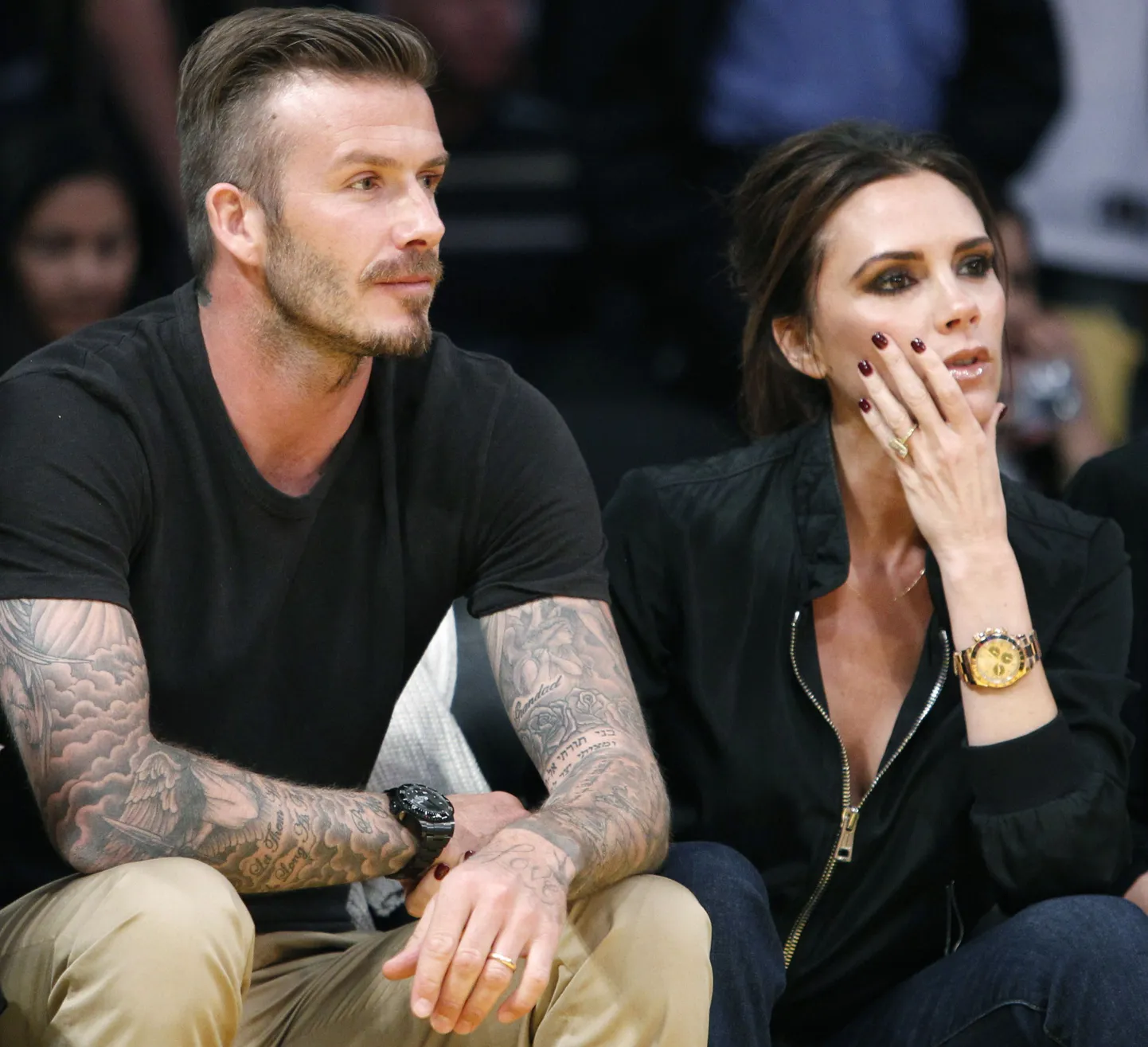 David Beckham koos abikaasa Victoriaga Los Angeles Lakersi ja Denver Nuggetsi korvpallimängul.