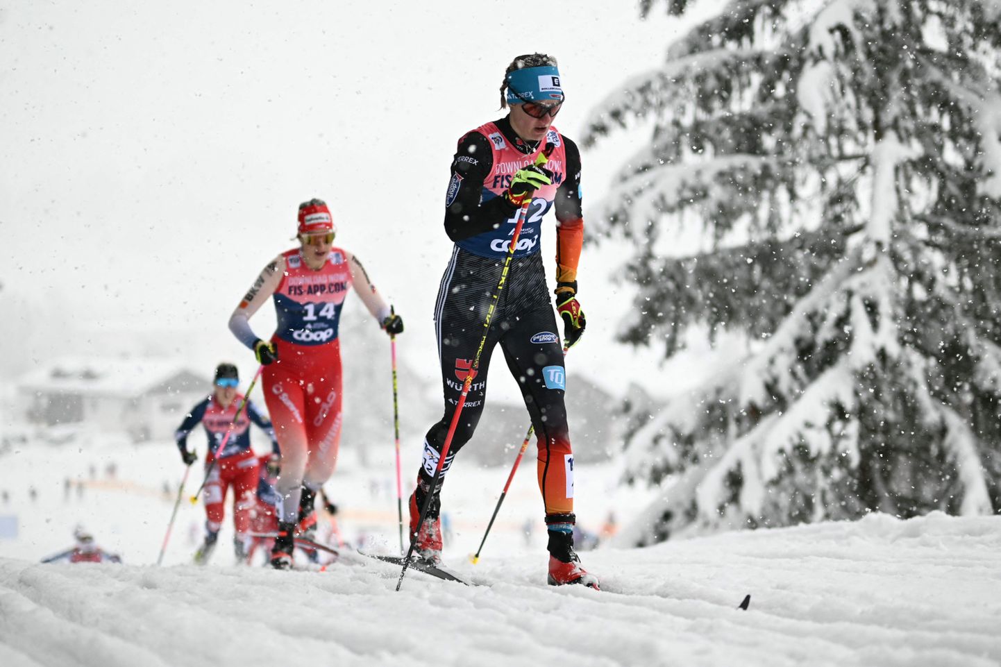 Спортсменка немецкой сборной Виктория Карл на "Тур де Ски". Архивное фото.