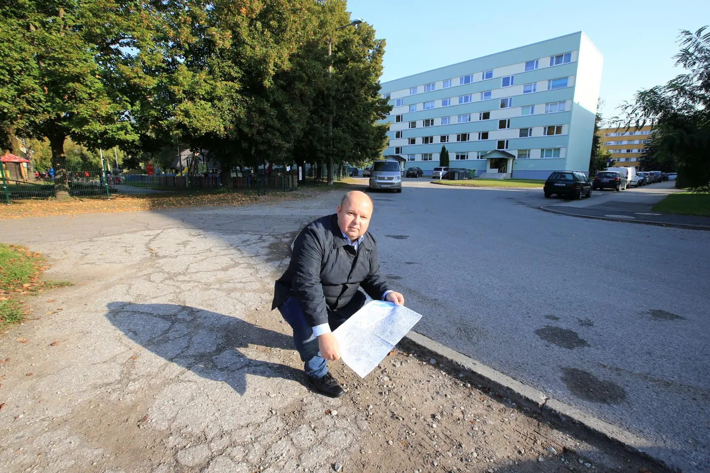 Teedeteenistuse juhataja Oleg Lužetski kinnitas, et kindlasti tehakse korda mitu kõnniteelõiku näiteks Anne tänaval.