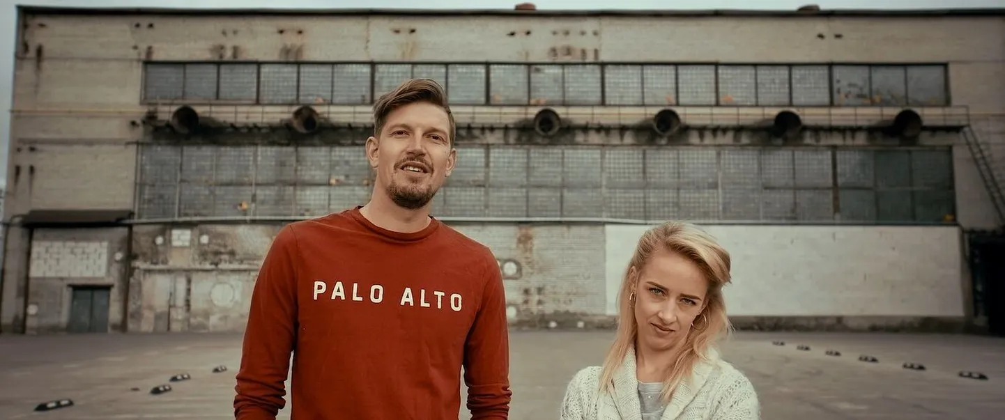 Henrik Kalmet ja Liisa Pulk filmis «Ükssarvik».