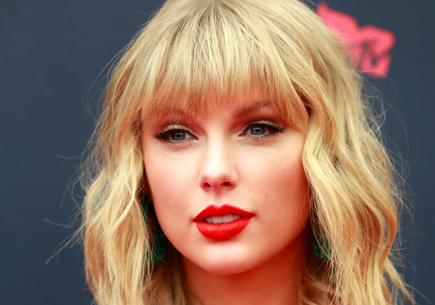 Taylor Swift.