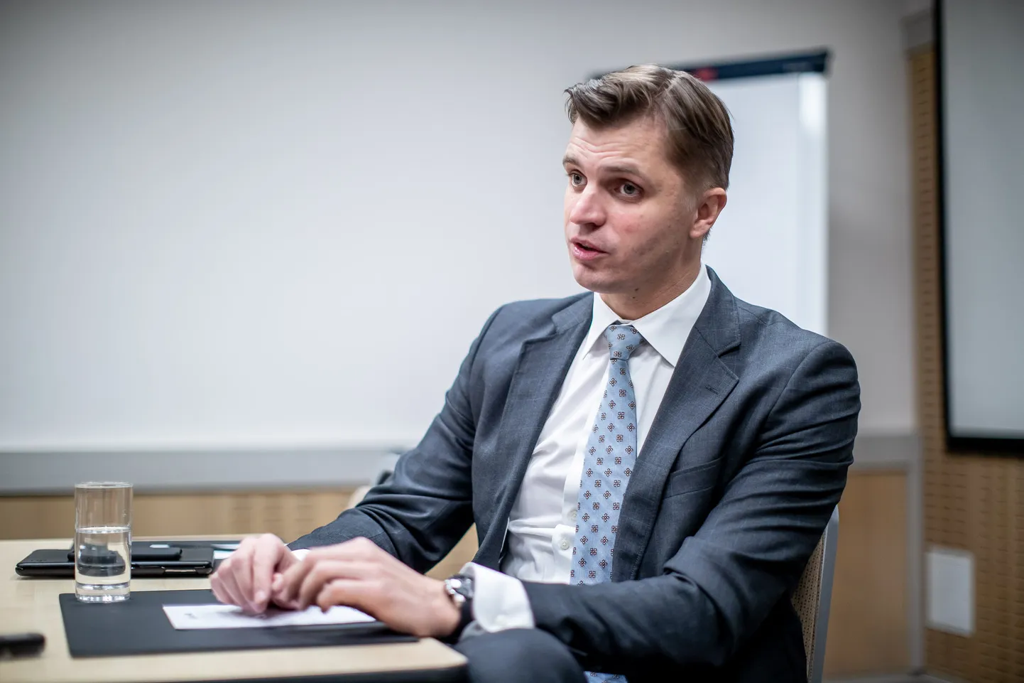Giedrimas Jeglinskas 2019. aastal NATO abipeasekretärina Postimehele intervjuud andmas.