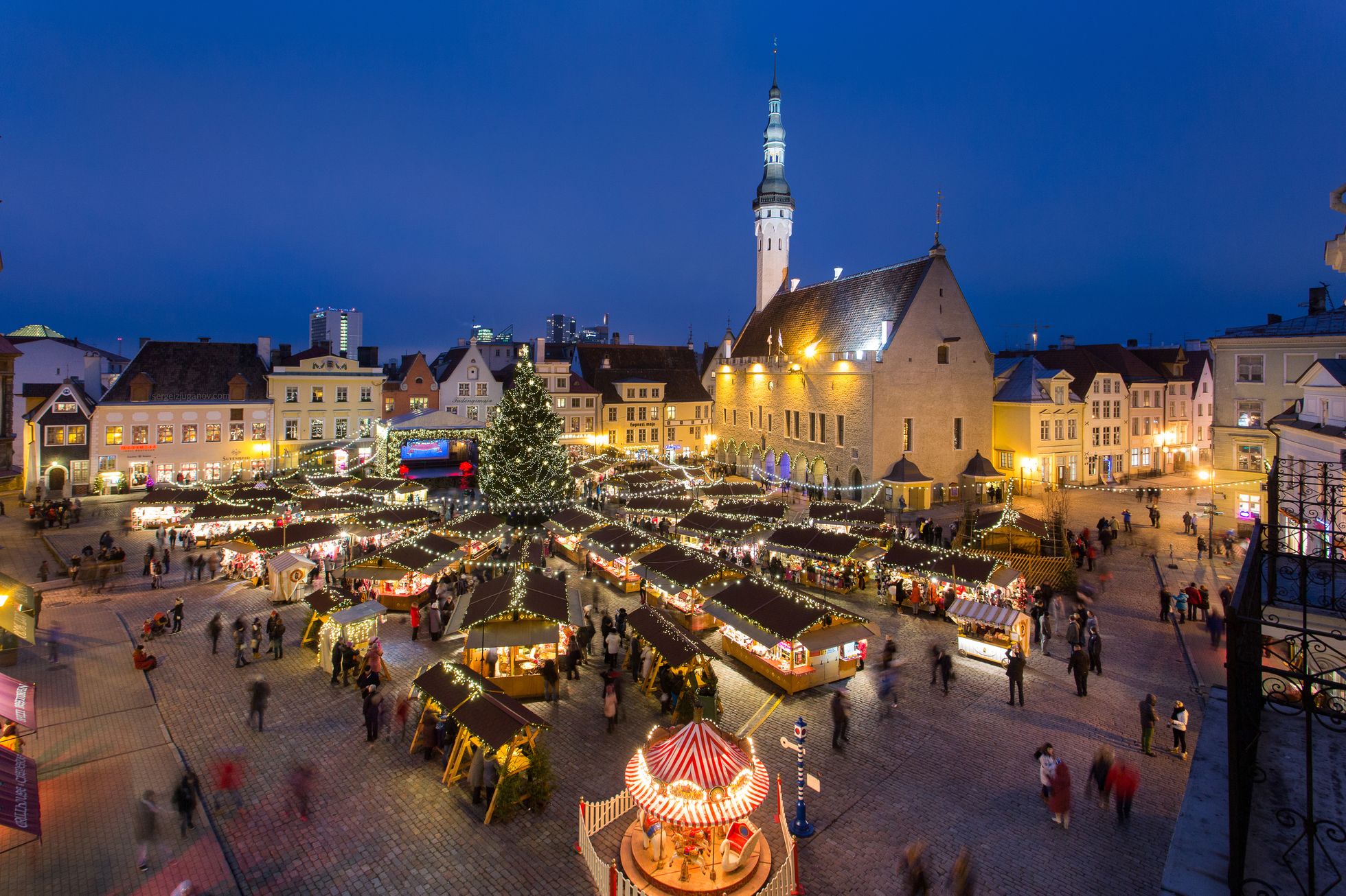 Tallinna jõuluturg Raekoja platsil. Pilt on illustratiivne.