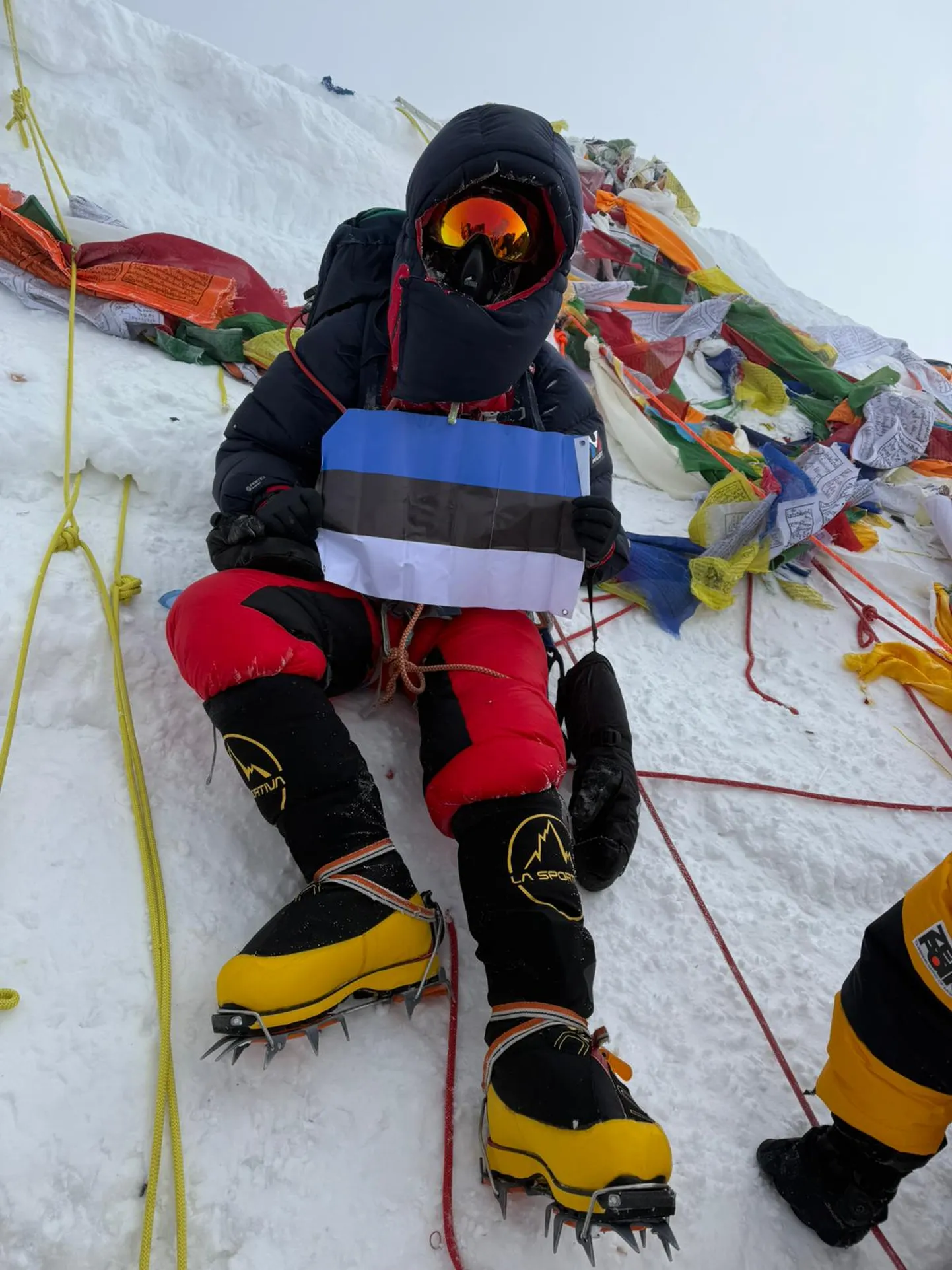 Tartlane Triin Seli vallutas kolmanda Eesti naisena Everesti tipu.