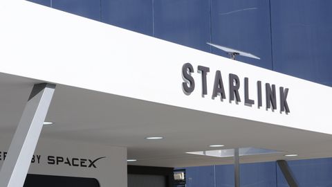 Globalni izpad Starlinka vplival tudi na ukrajinsko fronto
