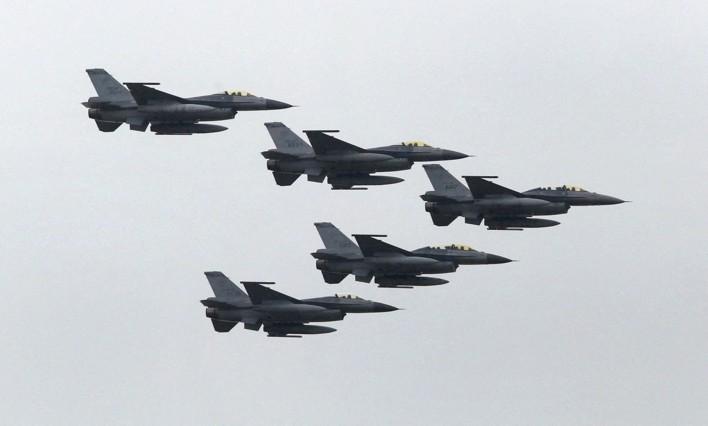 Taiwani õhujõudude F-16 hävitajad.