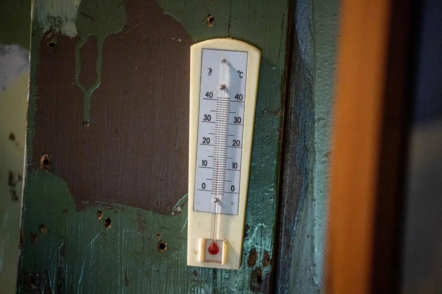 Jaanuari läbi aegade kõrgeim õhutemperatuur on mõõdetud 10. jaanuaril 2007. aastal Valgas, kui termomeetri näit küündis 10,1 plusskraadini.