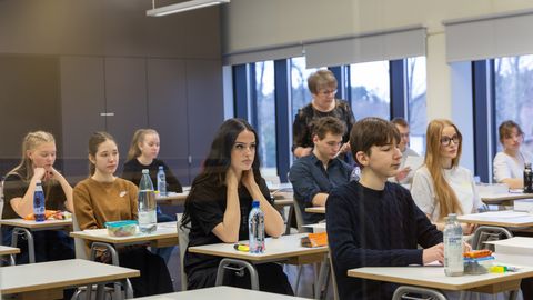 HARIDUSMINISTRIT SEE EI HUVITA ⟩ Emakeele riigieksami hämar köögipool: vigane hindamine, ettevalmistuseta eksperdid ja vaideõiguse formaalsus