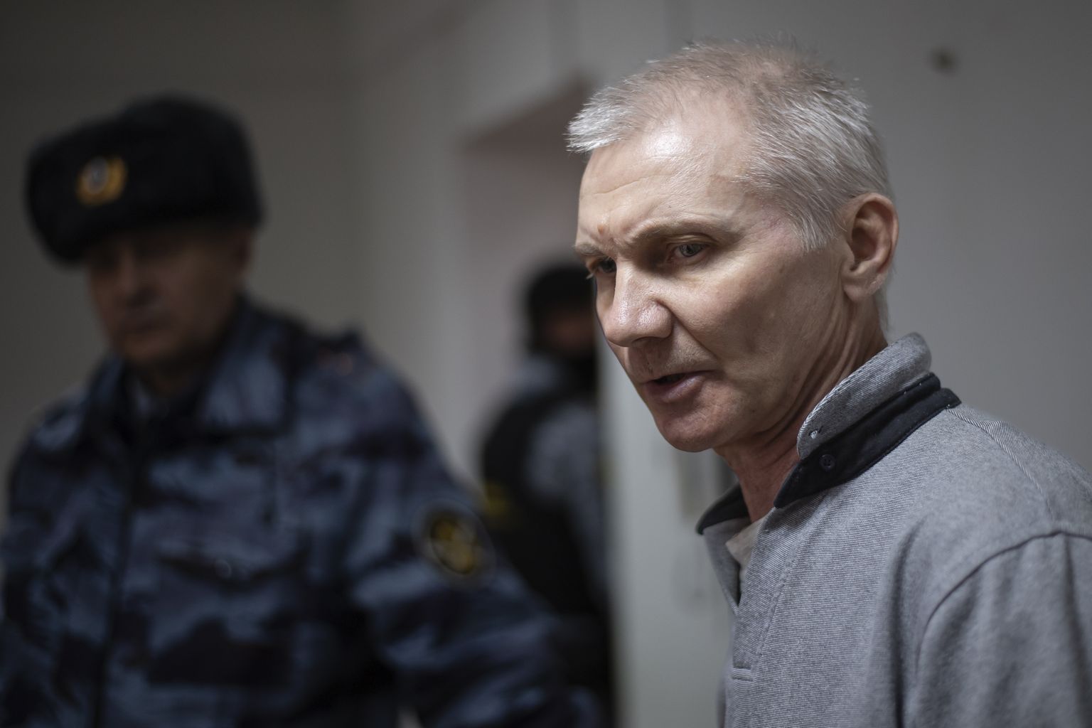 Aleksei Moskaljov (paremal) Jefremovi kohtus 27. märtsil 2023.