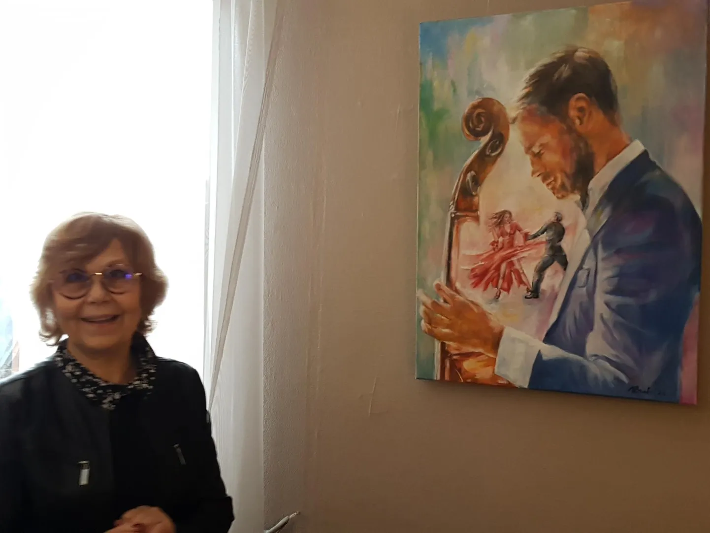 Valli Braks on kogu elu arvanud, et pole maalimises küllalt hea. Kuulsa muusiku Stepjan Hauseri looming sütitas temas aga erilise maalimiskire, mida ta vaka alla hoida enam ei tahtnud.