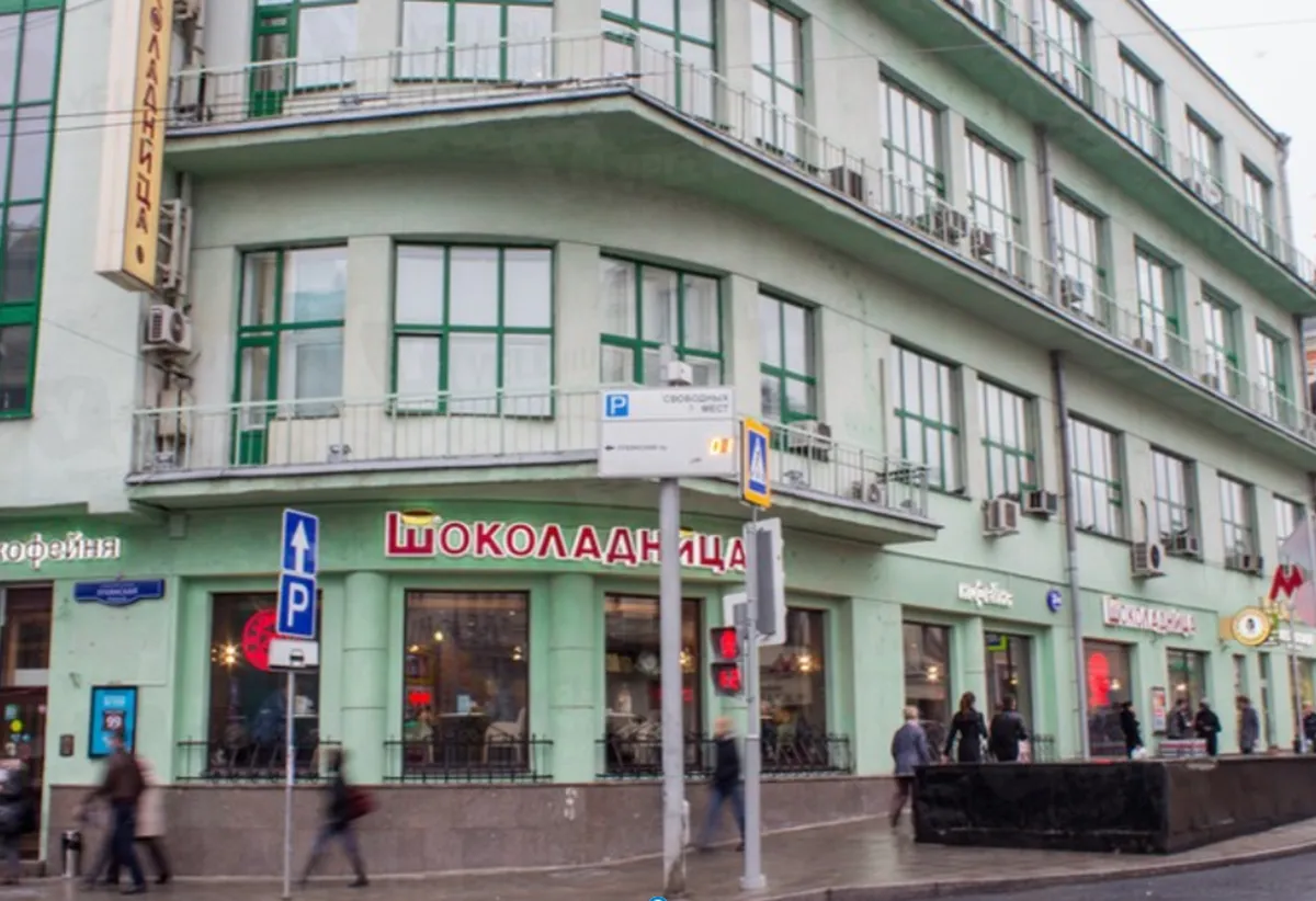 2013. gada nogalē abi tikās Maskavas kafejnīcā “Šokoladņica”pie Lubjankas pārbrauktuves. Avots: